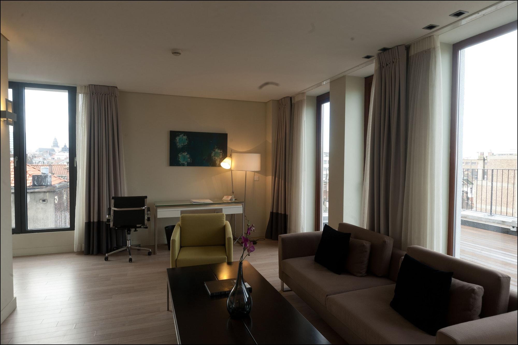 B-aparthotel Grand Place Apartahotel 4*