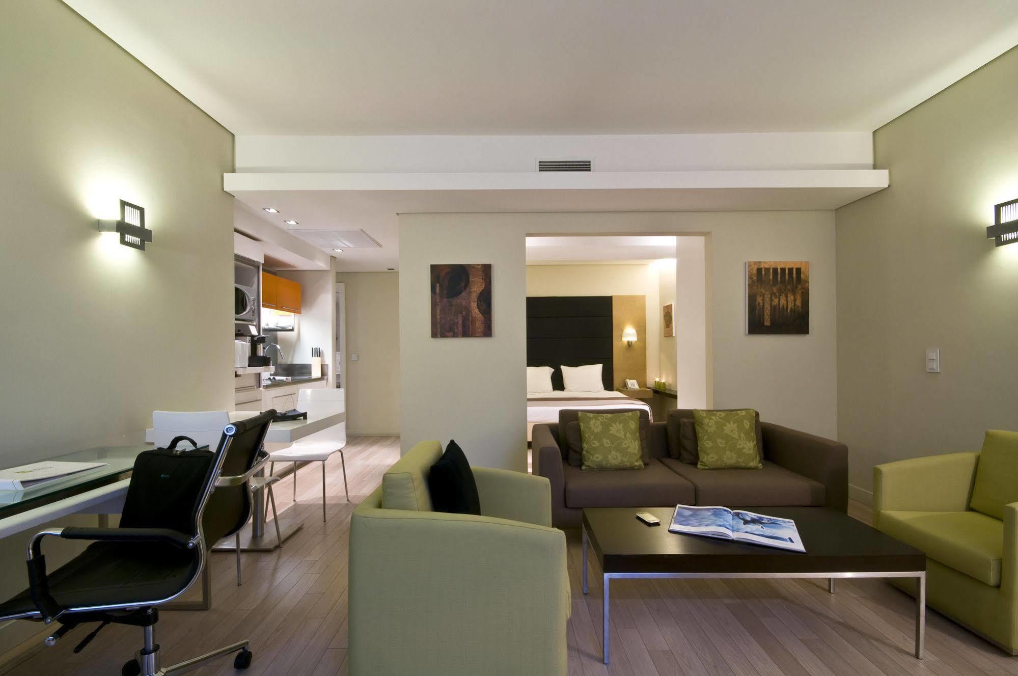 Apartahotel B-aparthotel Grand Place