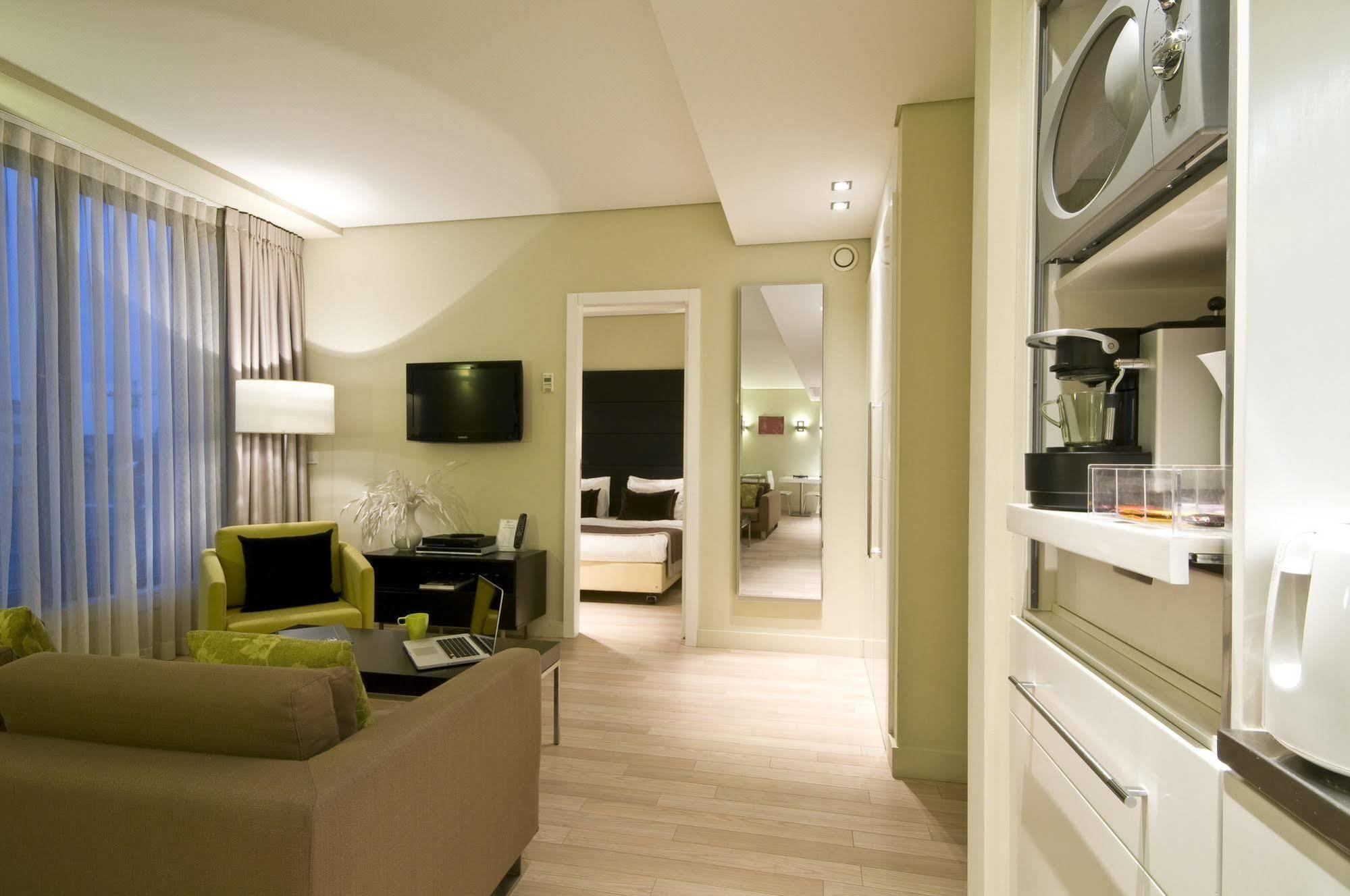 B-aparthotel Grand Place Apartahotel Bruselas